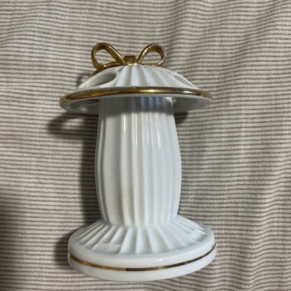 Seymour Mann Other - Seymour Mann 18k Gold Nostalgia Toothbrush Holder